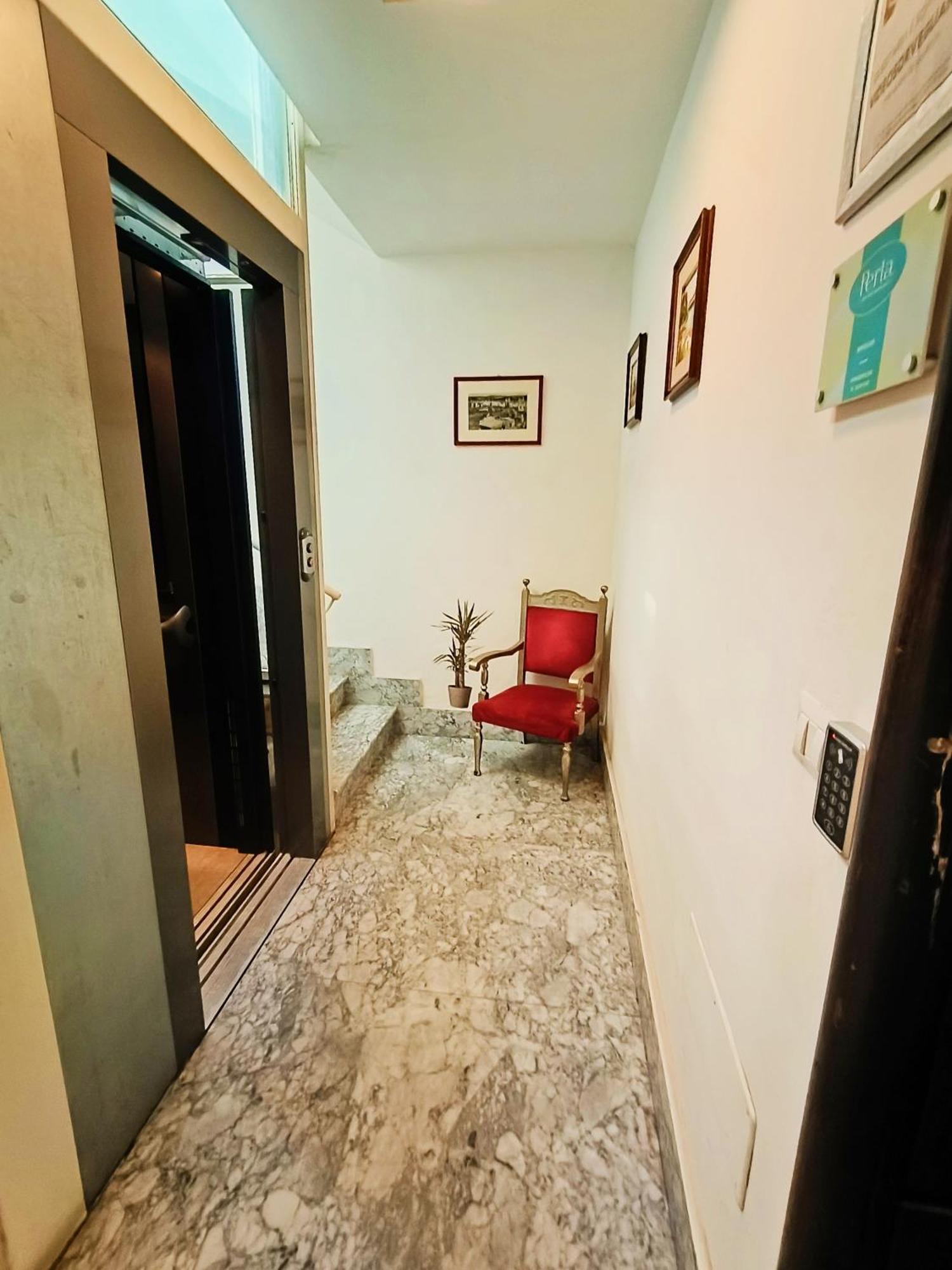Perla Guest house